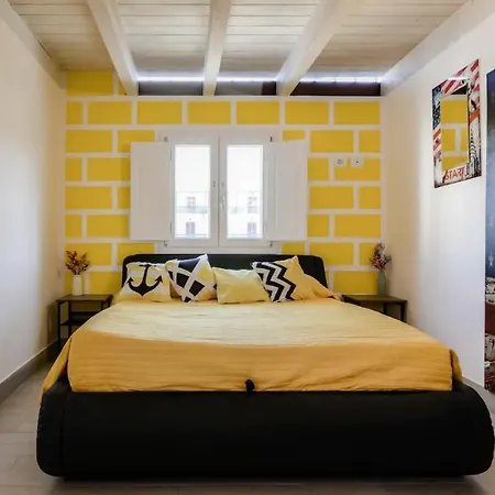 Pais House Apartment *